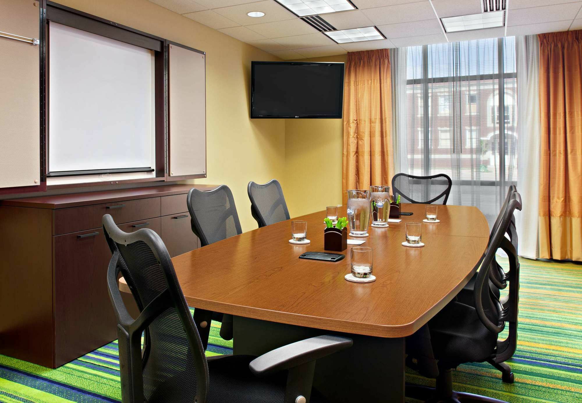 Fairfield Inn & Suites By Marriott Wichita Downtown Zewnętrze zdjęcie